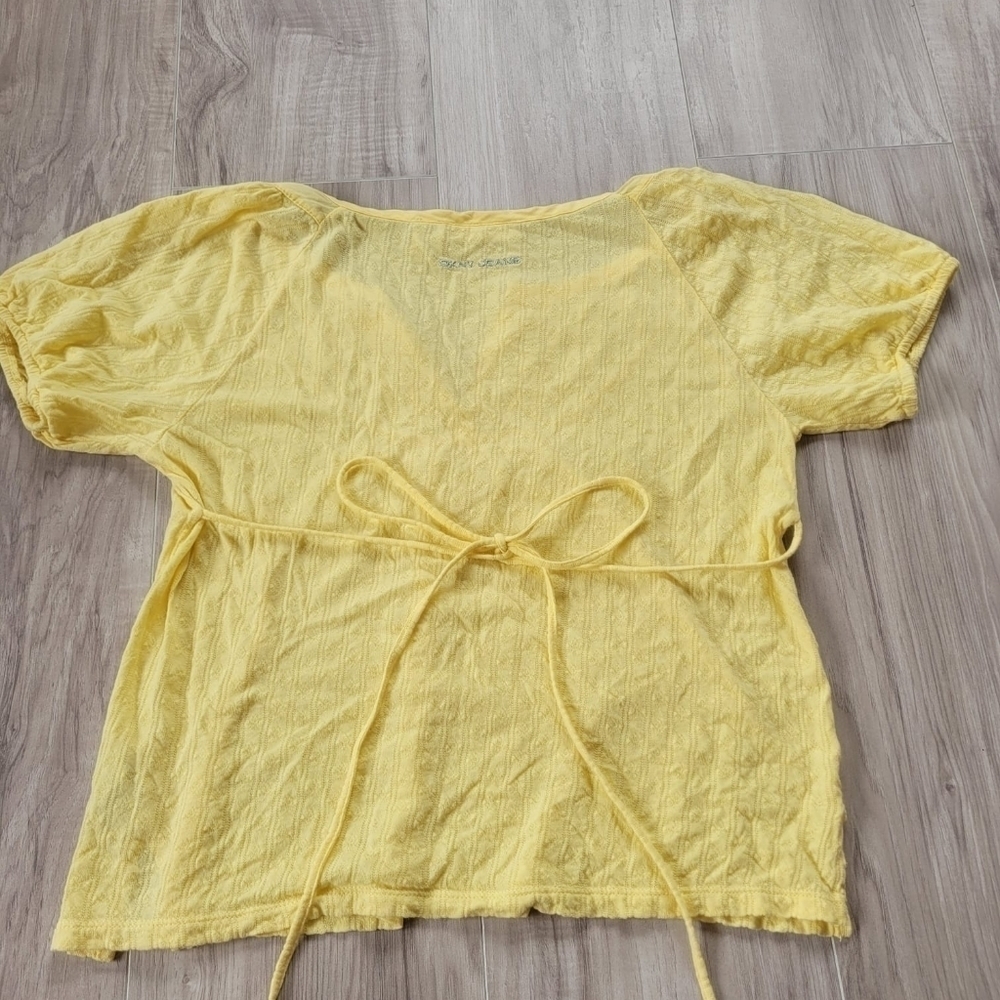 DKNY yellow small petite blouse - Picture 2 of 3